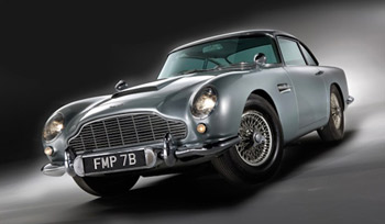 L’Aston Martin DB5 1964 de James Bond vendue 4,6 millions de dollars