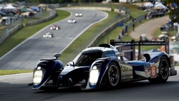 Petit Le Mans : Peugeot gagne, Audi se crashe