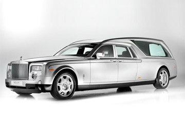 [insolite] Un corbillard Rolls Royce Phantom pour un dernier voyage raffiné