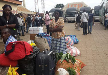 Bouaké: une grève des convoyeurs paralyse les cars d'UTB