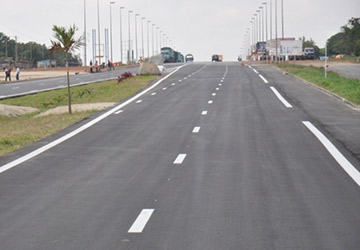 Autoroute du Nord: les travaux de la section Tiébissou-Bouaké lancés
